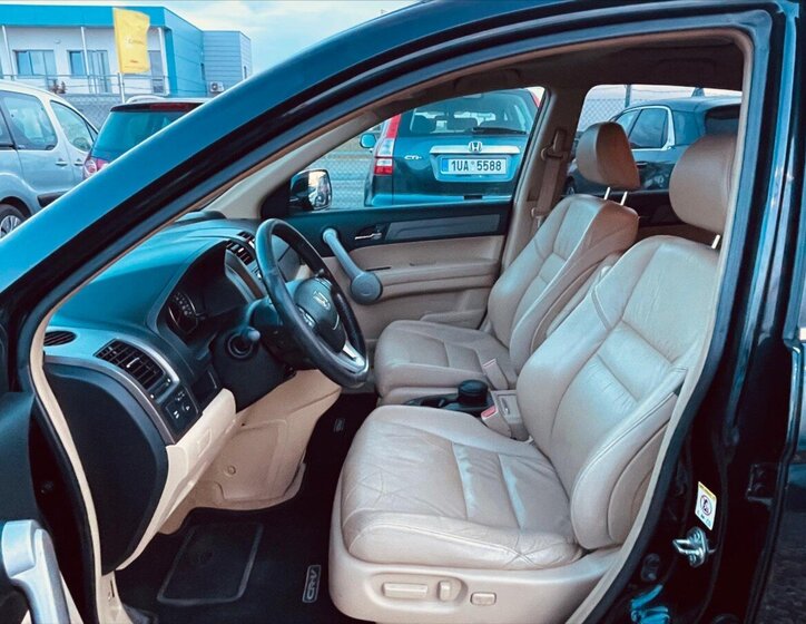Honda CR-V SUV / Terénní 2,0 l 110 kw