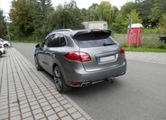 Porsche Cayenne SUV 4,1 l 281 kw