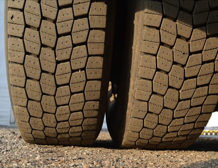 Renault Ostatní Valník 10,8 l 332 kw