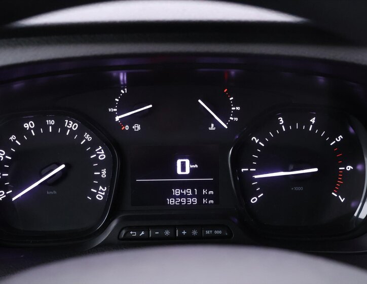 Peugeot Expert Kombi 2,0 l 90 kw