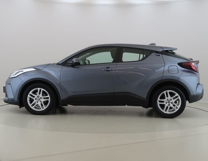 Toyota C-HR SUV 1,8 l 72 kw
