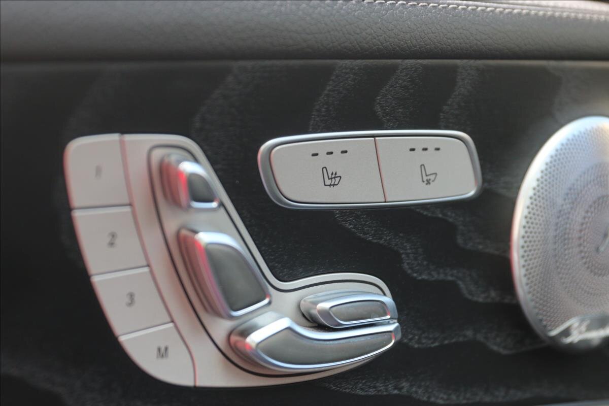 Mercedes-Benz Třídy E Kupé 2,9 l 250 kw