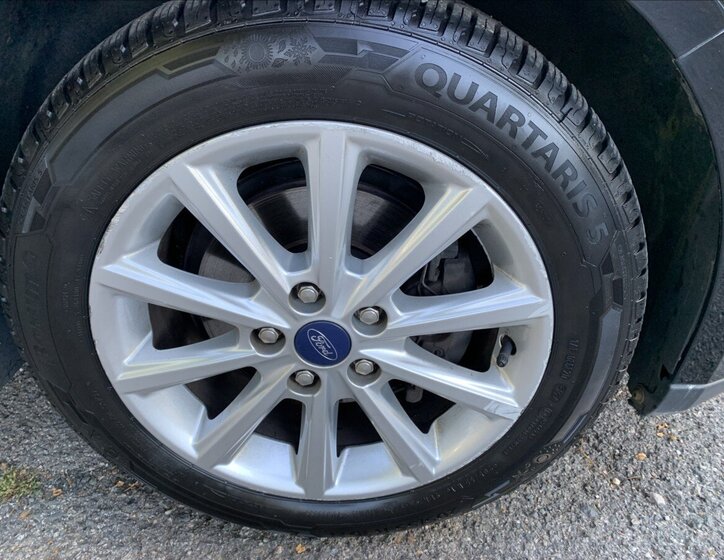 Ford Focus Kombi 1,5 l 88 kw