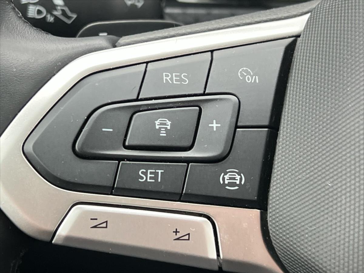 Volkswagen T-Cross Kombi 999,0 81 kw