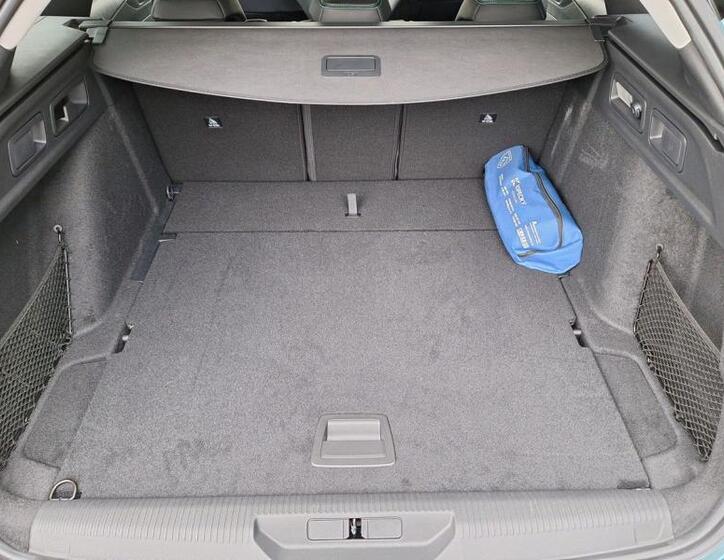 Peugeot 308 Kombi 1,5 l 96 kw