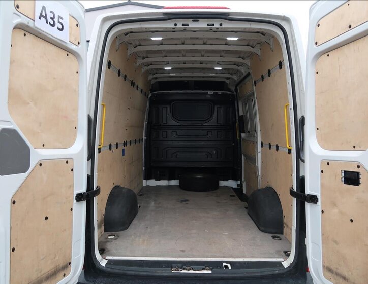 Volkswagen Crafter 20
