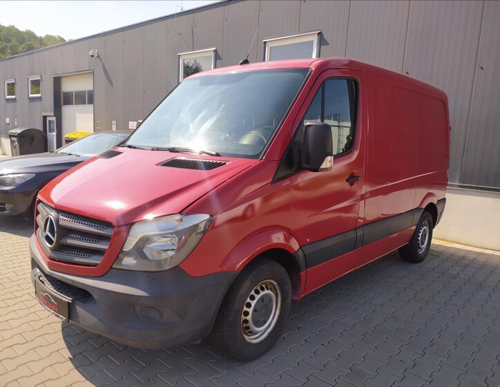 Mercedes-Benz Sprinter Skříň 2,1 l 95 kw