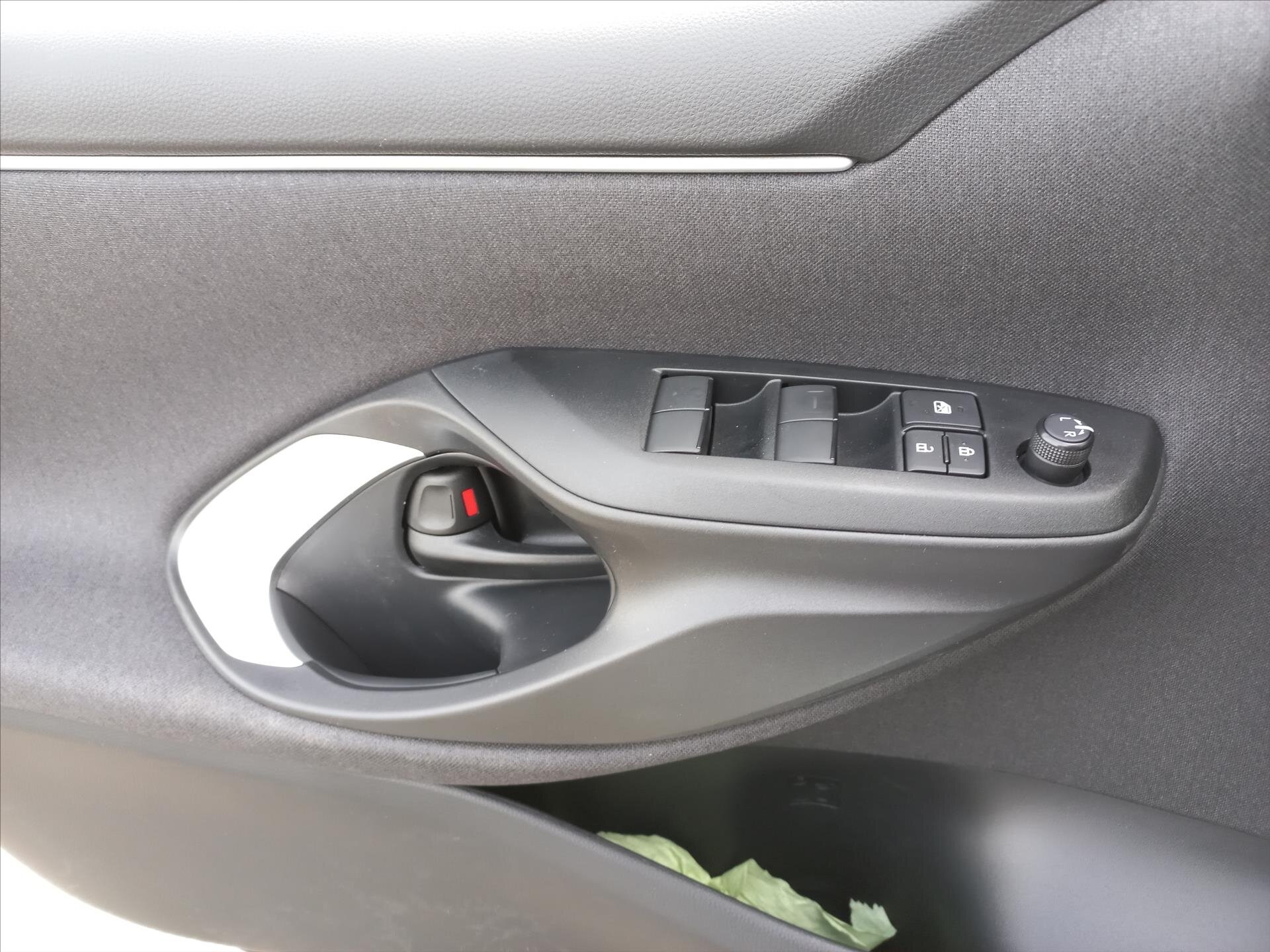 Toyota Yaris Hatchback 1,5 l 68 kw