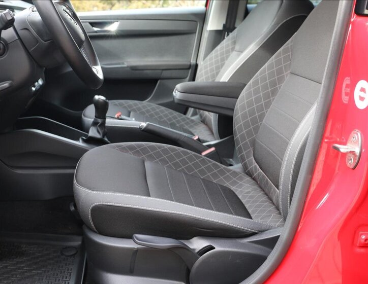 Škoda Fabia Hatchback 999,0 70 kw