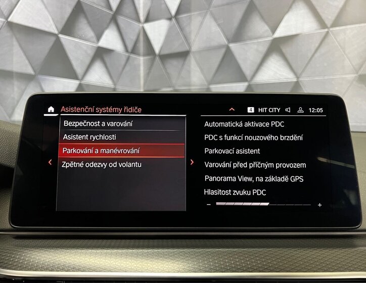 BMW Řada 5 Kombi 3,0 l 210 kw