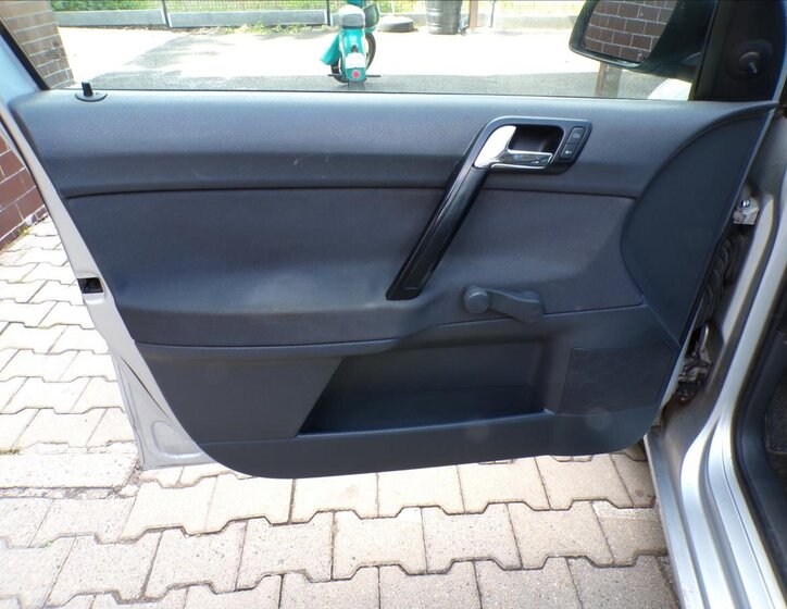 Volkswagen Polo Hatchback 1,2 l 40 kw