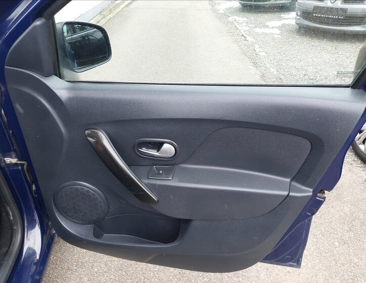 Dacia Sandero Hatchback 999,0 54 kw