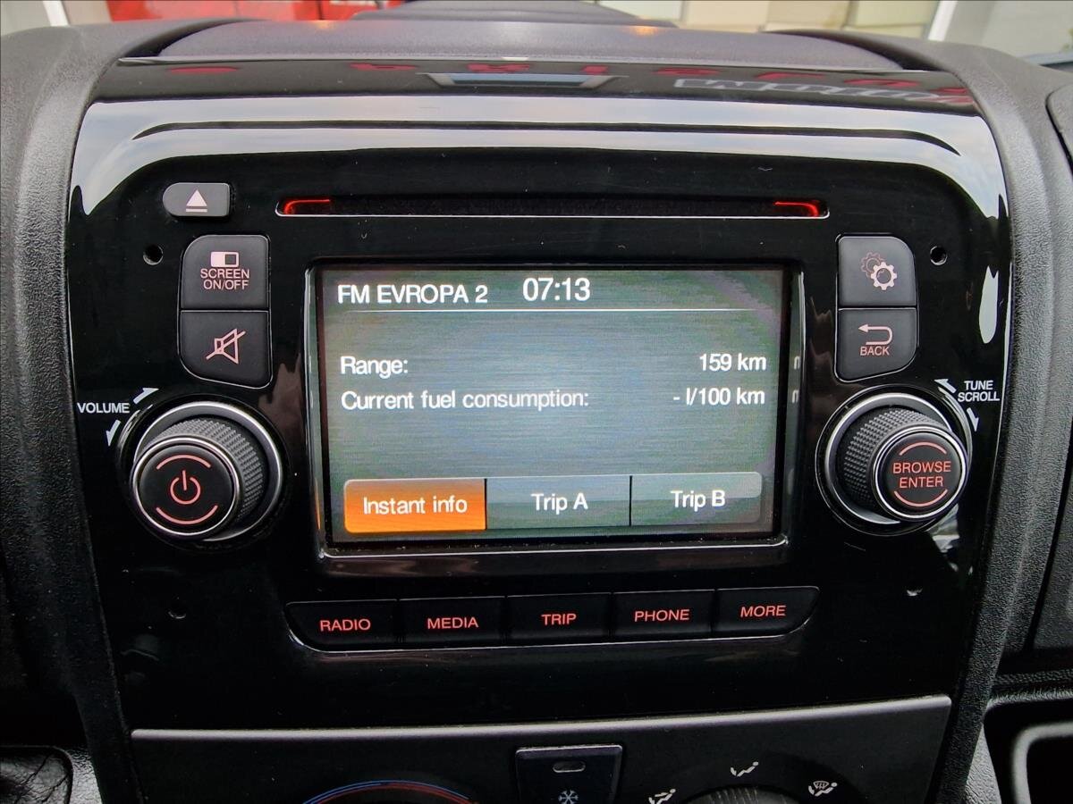 Peugeot Boxer Skříň 2,0 l 96 kw