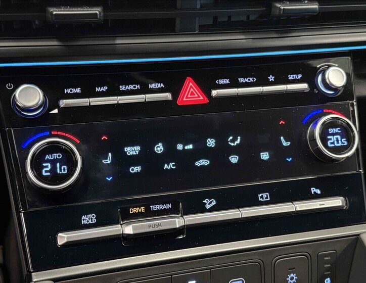 Hyundai Santa Fe SUV 1,6 l 117 kw