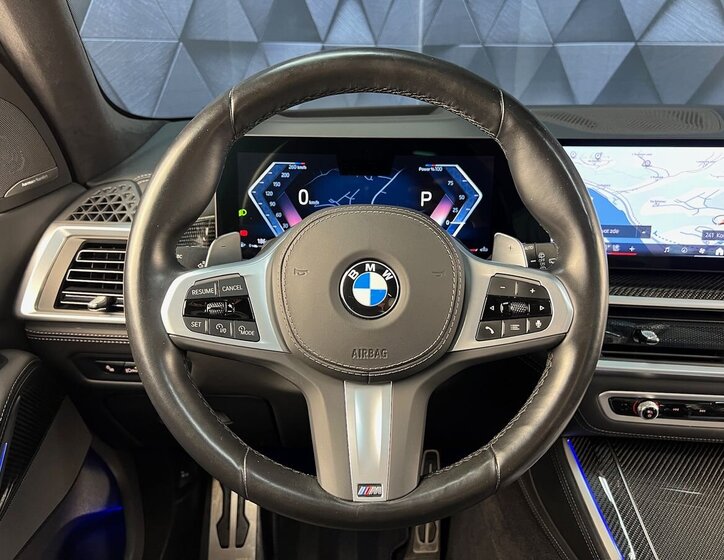 BMW X5 SUV / Terénní 3,0 l 250 kw