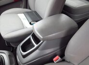 SsangYong Rodius VAN-Minibus 2,0 l 114 kw