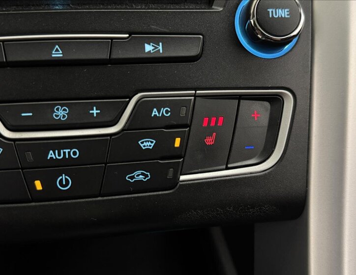 Ford Mondeo Kombi 2,0 l 110 kw