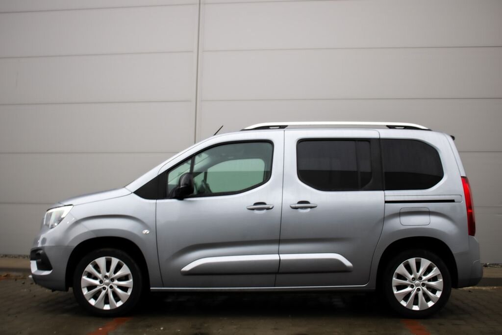 Opel Combo MPV 1,2 l 96 kw