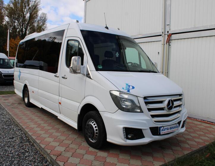 Mercedes-Benz Ostatní 2