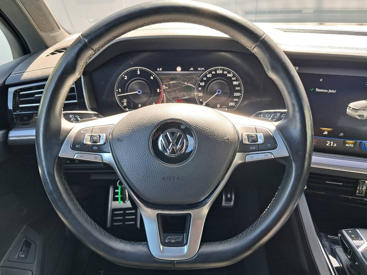 Volkswagen Touareg SUV / Terénní 3,0 l 210 kw