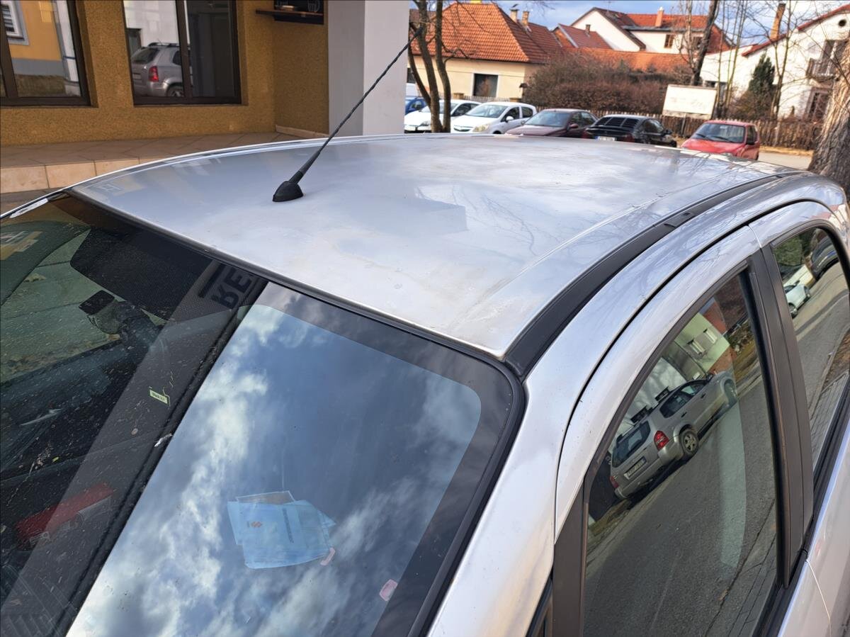 Suzuki SX4 Hatchback 1,9 l 88 kw