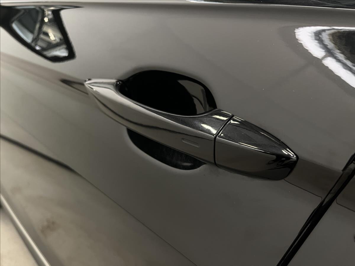 Volkswagen Tiguan Allspace SUV / Terénní 2,0 l 147 kw