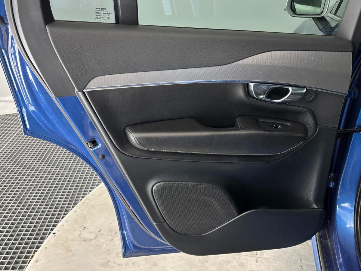 Volvo XC90 SUV / Terénní 2,0 l 173 kw