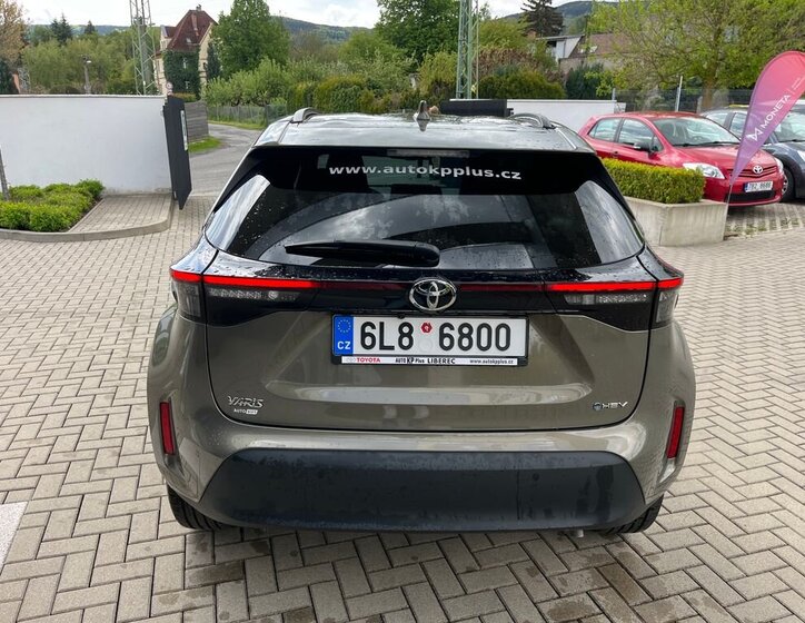 Toyota Yaris Cross SUV / Terénní 1,5 l 68 kw