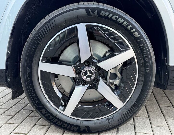 Mercedes-Benz GLB Kombi 0,0 260 kw