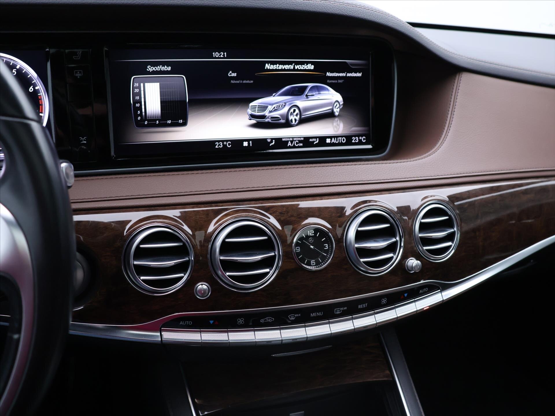 Mercedes-Benz Třídy S Sedan 4,7 l 335 kw