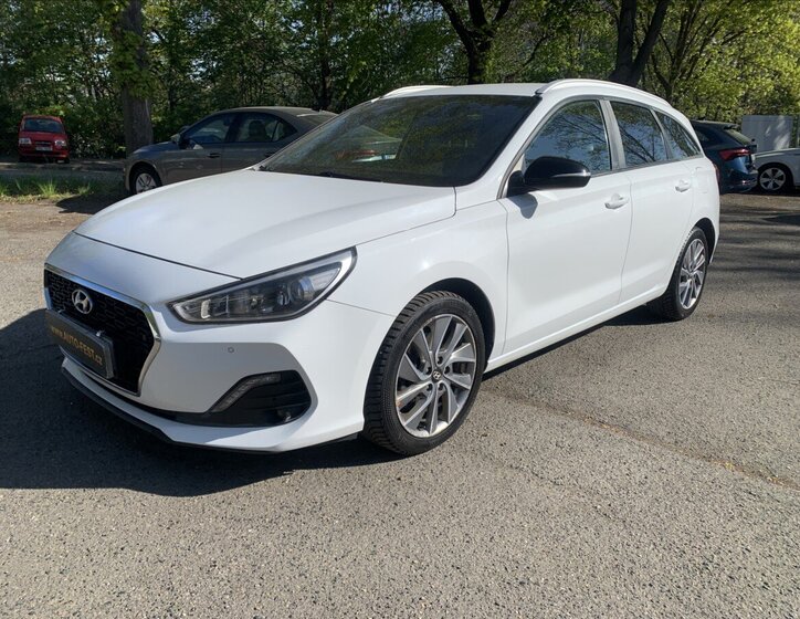Hyundai i30 Kombi 1,4 l 103 kw