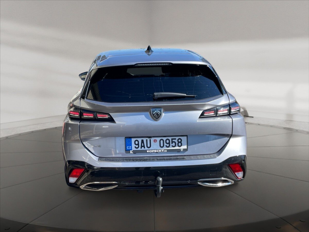 Peugeot 308 Kombi 1,2 l 96 kw