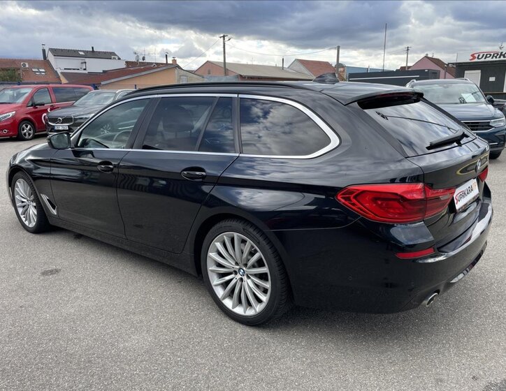 BMW Řada 5 Kombi 2,0 l 140 kw