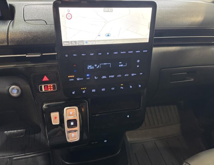 Hyundai Staria VAN-Minibus 1,6 l 117 kw