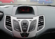 Ford Fiesta 16