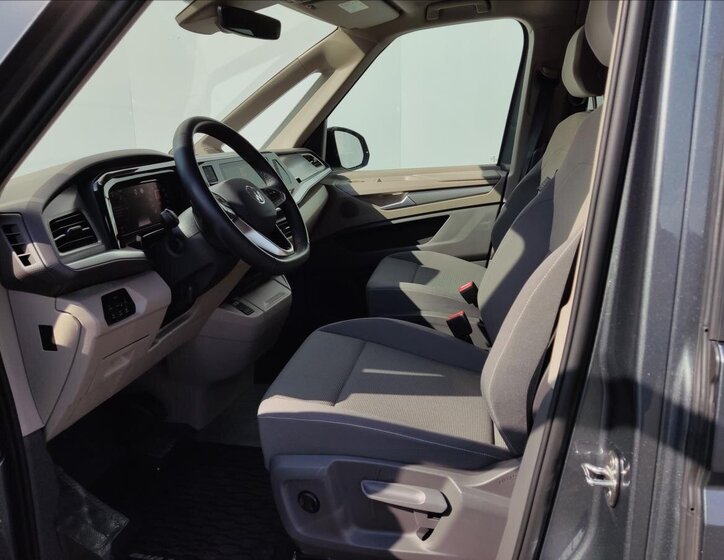 Volkswagen Multivan MPV 2,0 l 110 kw