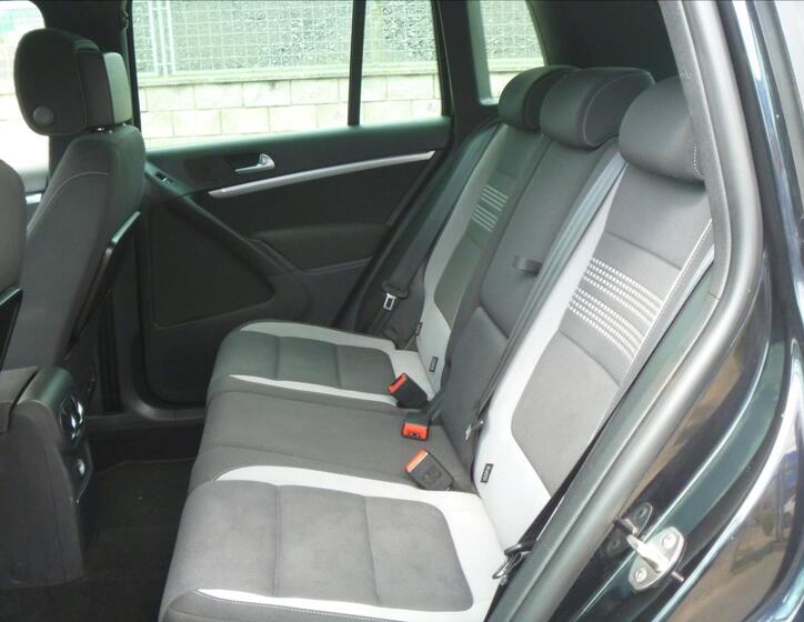 Volkswagen Tiguan 12