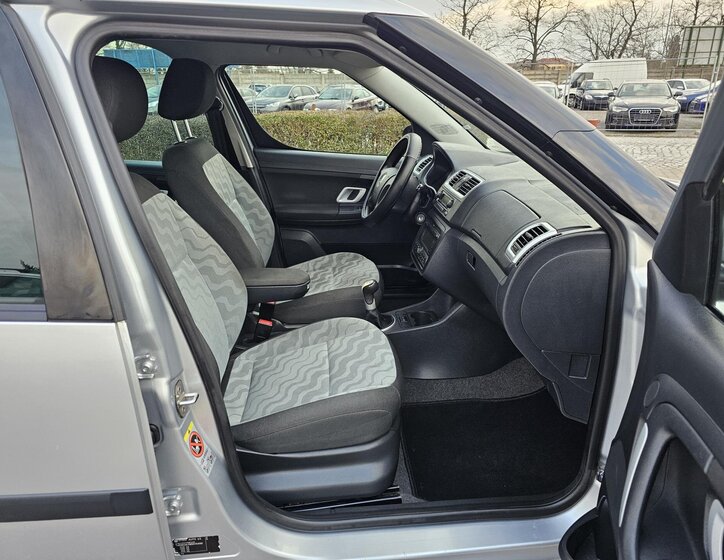 Škoda Roomster Ostatní 1,6 l 77 kw