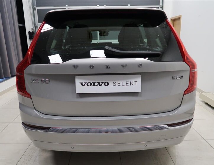 Volvo XC90 5