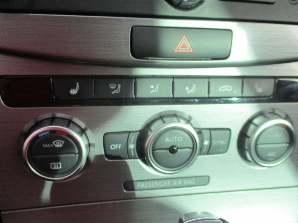 Volkswagen Passat Kombi 1,4 l 90 kw