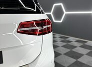 Volkswagen Passat Kombi 0,0 0