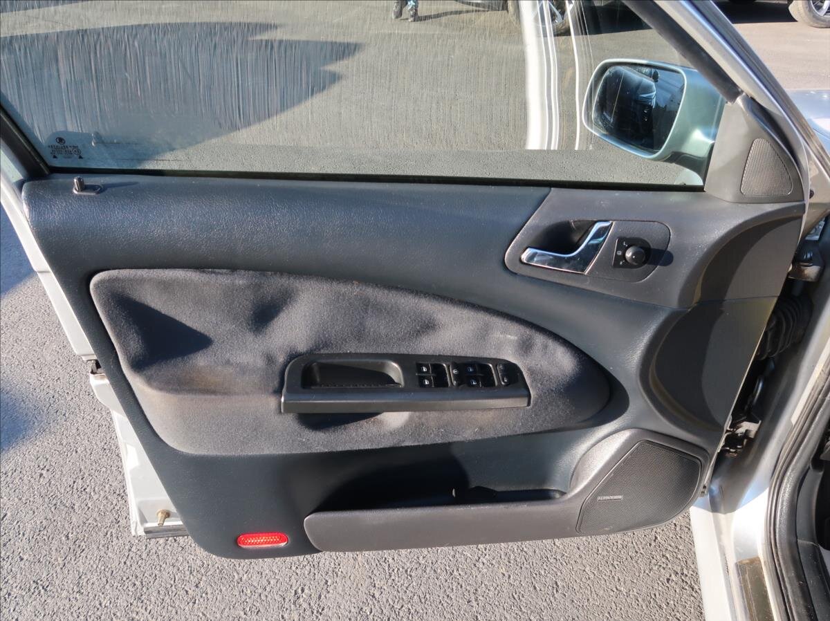 Škoda Octavia Liftback 1,9 l 66 kw