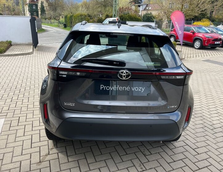 Toyota Yaris Cross SUV / Terénní 1,5 l 68 kw