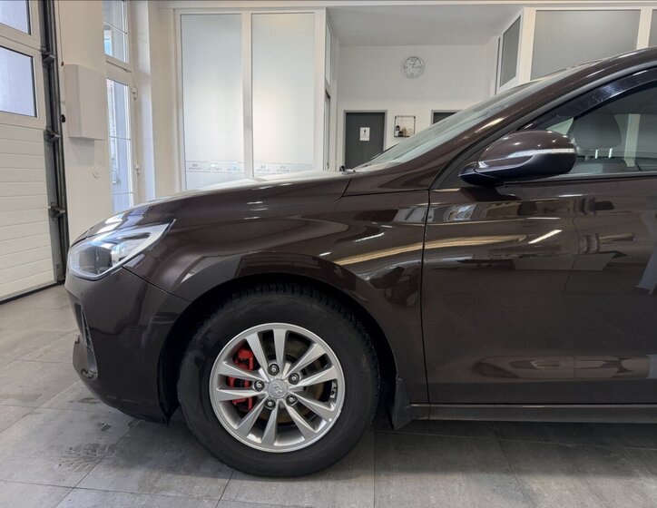 Hyundai i30 Hatchback 998,0 88 kw