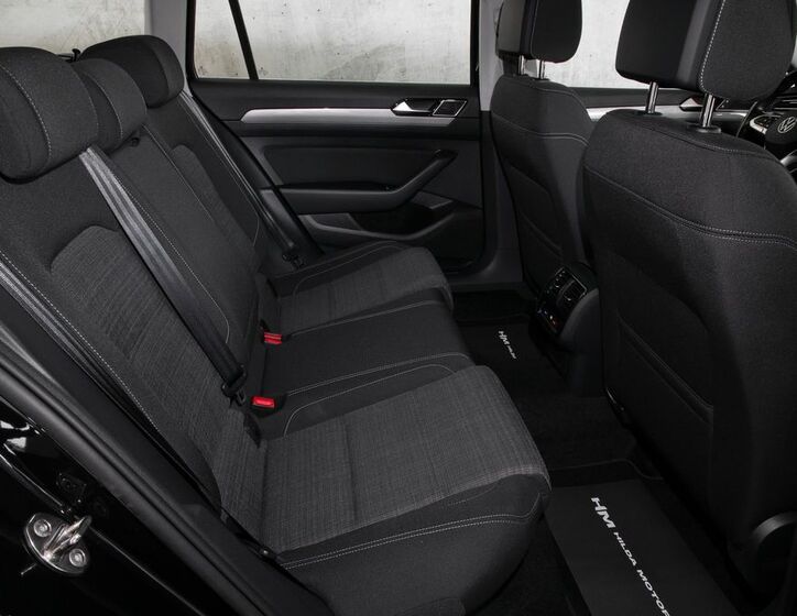 Volkswagen Passat 10