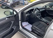 Volkswagen Passat Kombi 2,0 l 140 kw