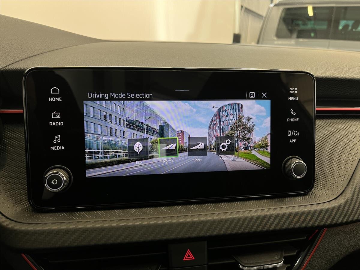 Škoda Scala Hatchback 999,0 85 kw