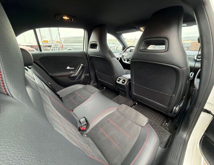 Mercedes-Benz Třídy A 28