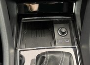 Škoda Karoq SUV / Terénní 1,5 l 110 kw