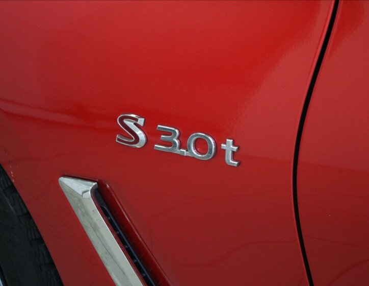 Infiniti Q60 Kupé 3,0 l 298 kw